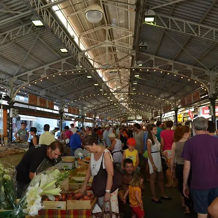 Daire Grand 2 Pieces Renove Climatise, Vieil Antibes, Proche Port *