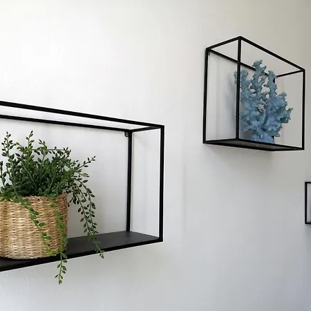 Grand 2 Pieces Renove Climatise, Vieil Antibes, Proche Port Daire *